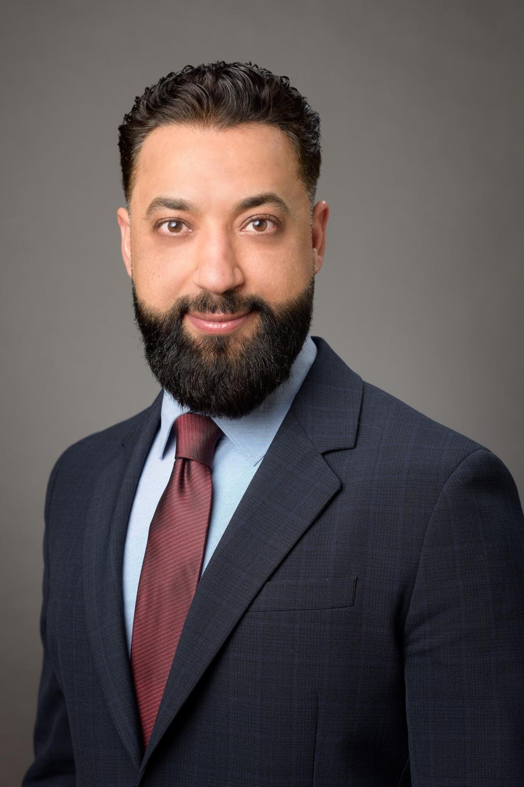 Dr. Montadher Alwazni